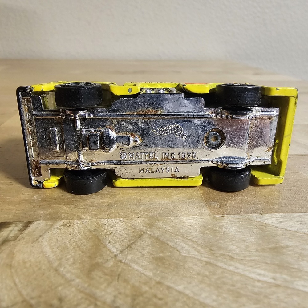 Vintage Hot Wheels 1976 Mattel‎ Fire Eater Fire Truck Yellow Rare Original Old - Picture 7 of 8